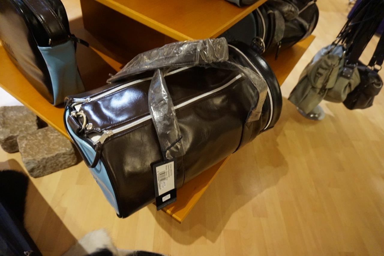 Ledertaschen kaufen in Wuppertal